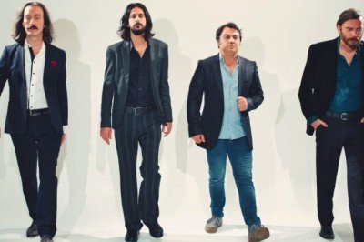 Rock müzik grubu Flört'ten 