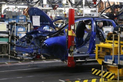 Toyota, iki fabrikasında üretimi durdurdu