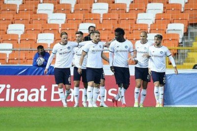 Adana Demirspor 5-0 Serik Belediyespor (MAÇ SONUCU-ÖZET) | Adana Demirspor ilk yarıda işi bitirdi!