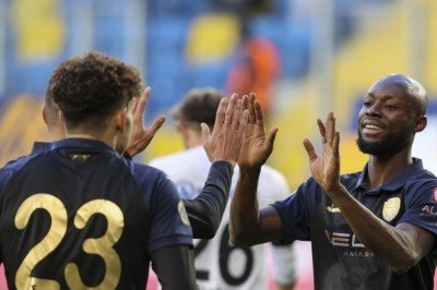 Ankaragücü Nazilli Belediyespor: 3-0 | MAÇ ÖZETİ