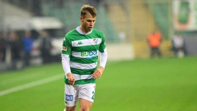 Fenerbahçe ve Galatasaray ile anılan İsmail Çokçalış Bursaspor ile sözleşmesini feshetti