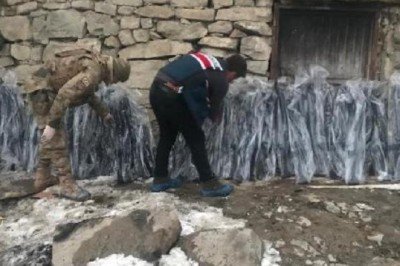 İran'a götürülmek istenen 46 av tüfeği ele geçirildi: 5 kişi gözaltında