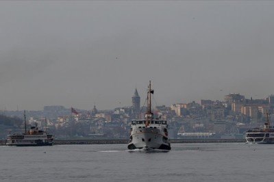 İstanbul'da bazı vapur seferleri iptal edildi