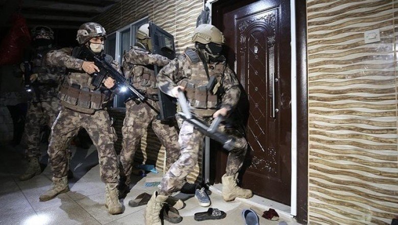 İstanbul'da geniş çaplı operasyon! 14 kişi tutuklandı