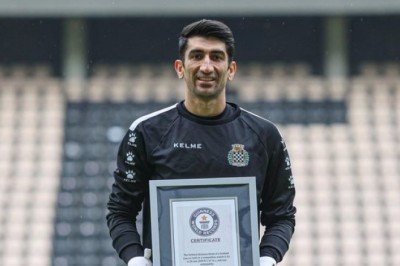 SPOR HABERİ - İranlı kaleci Alireza Beiranvand rekorlar kitabına girdi!