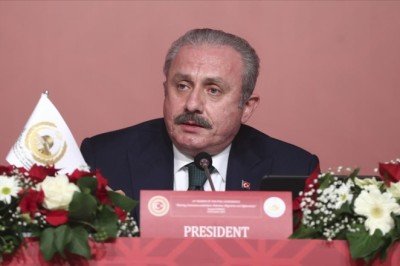 TBMM Başkanı Şentop: Günümüz gerçekleri, insanlığın karşısına her geçen gün yeni sınamalar çıkartıyor