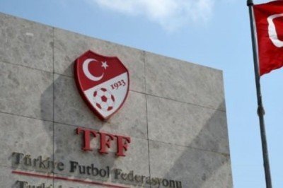 Türkiye Futbol Federasyonu'ndan amatör lig hakemlerine zam!