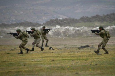 3 terörist etkisiz hale getirildi