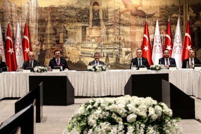 Bakan Nebati: İş dünyası, reel sektör ve STK temsilcilerimiz ile verimli bir toplantı yaptık