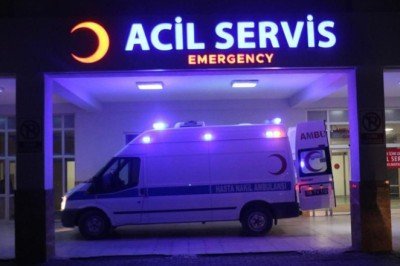 Sivas'ta kamyondan düşen tüp patladı: 10 işçi zehirlendi