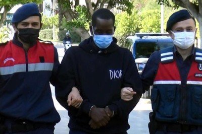 Otelde Kırgız turistin çantasını çalan Alman turist tutuklandı