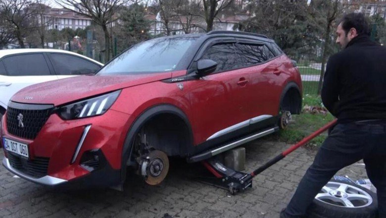 İstanbul'da akılalmaz hırsızlık! Gözlerine inanamadı: Lastikleri söktüler