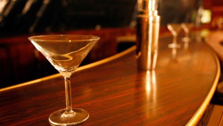 Norveç'te bar ve restoranlarda alkol satışı yasaklandı