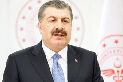 Bakan Koca, sağlık çalışanlarının greve çıktığı gün paylaştı: Yükü ağır bir meslektir hekimlik