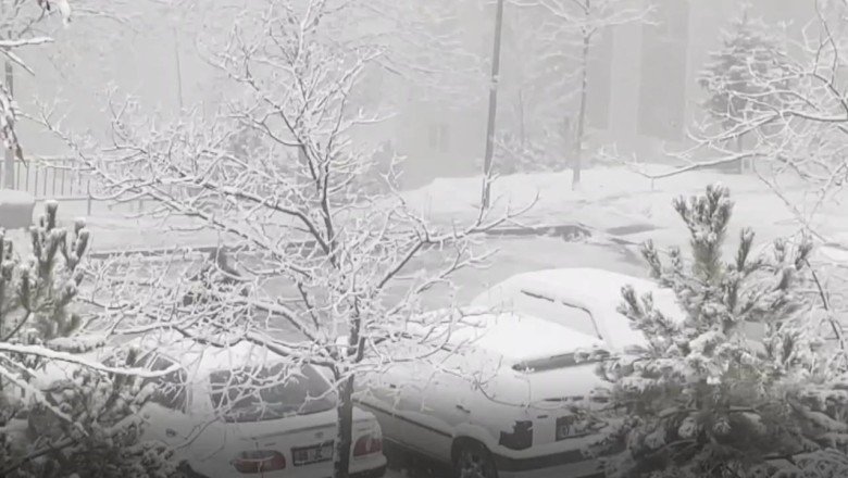 Ankara'da kar yağışı etkili oldu