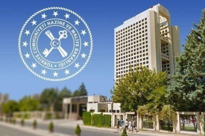 Hazine ve Maliye bakan yardımcıları değişti