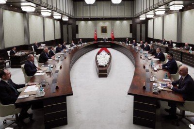 Kabine ekonomi gündemiyle toplanıyor