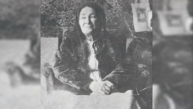 Atatürk'ün annesi Zübeyde Hanım vefatının 99. yılında anılıyor