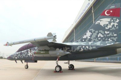 Montajına başlanan Hürjet, gökyüzüyle buluşmaya hazırlanıyor