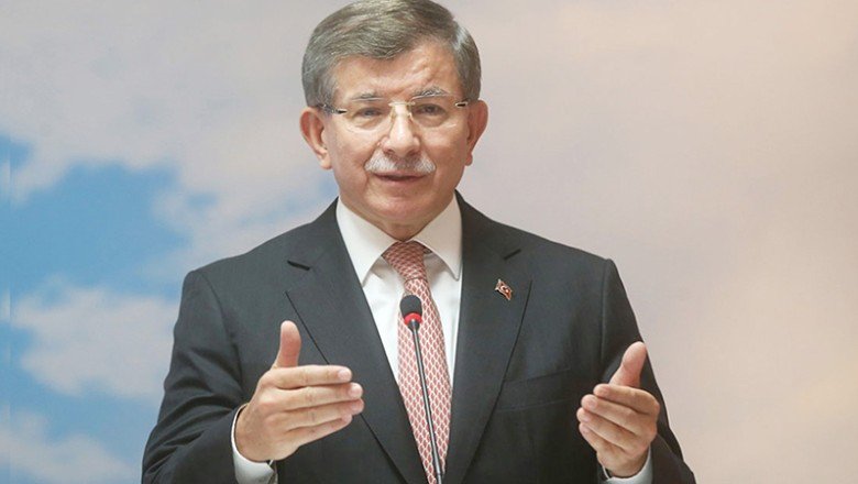 Davutoğlu'ndan Kürtçe seçmeli ders çağrısı: Sadece anadili olanların değil, bu topraklarda yaşayan herkesin bu kadim dili merak edip öğrenmesini dilerim