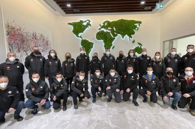 Türk bilim insanları 6. Ulusal Antarktika Bilim Seferine yollandı