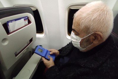 Kanseri yenmek için oyun oynuyor