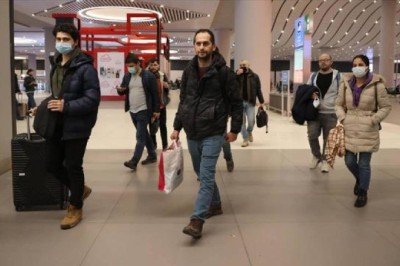 125 Türk vatandaşı daha Ukrayna'dan tahliye edildi