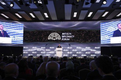 Antalya Diplomasi Forumu başladı