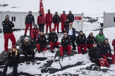 Antarktika'daki Türk bilim ekibi Türkiye'ye dönüyor