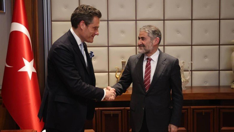 Bakan Nebati, AHK Türkiye heyetiyle görüştü