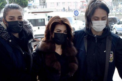 Sedef Kabaş hakim karşısına çıktı