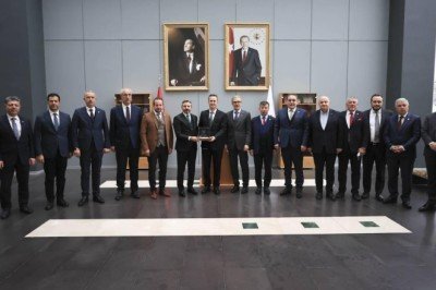 TBMM Milli Savunma Komisyonu üyelerinden ASELSAN'a ziyaret