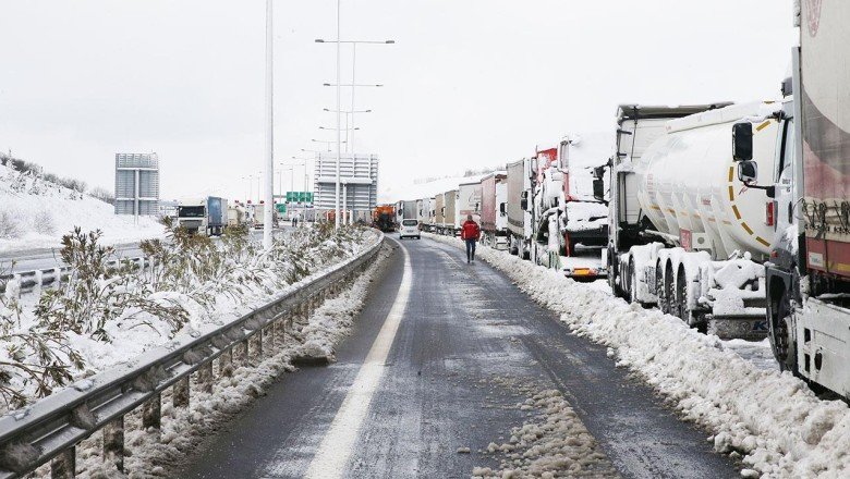 Tır ve kamyonların İstanbul'a girişine izin veriliyor