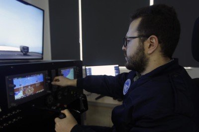 Türk mühendis 4 milyon liralık uçuş simülatörünü 120 bin liraya üretti