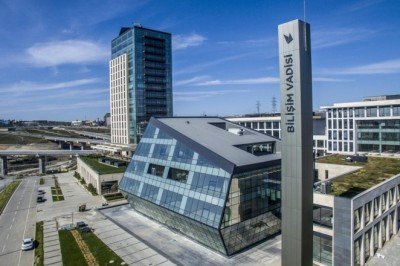 Bilişim Vadisi İzmir'in temeli yarın atılacak