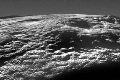NASA, Plüton'da dev buz volkanları keşfetti: 
