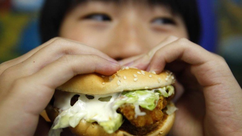 Yeme bozukluğundan mustarip kişilere yardım etmenin 6 yolu