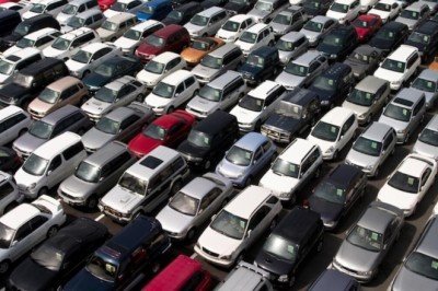 Araç satışları ilk 3 ayda yüzde 23.5 azaldı