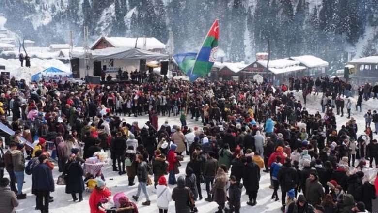 Ayder'de kar festivali; poşetle kaydılar, horon oynadılar