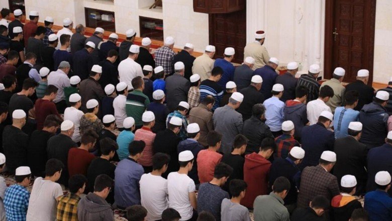 Bayram namazı camilerde kılınacak mı? Bayram namazı evde kılınır mı? Diyanet'ten bayram namazı açıklaması!