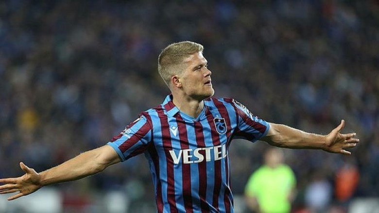 Cornelius Beşiktaş'ı yine boş geçmedi