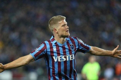 Cornelius Beşiktaş'ı yine boş geçmedi