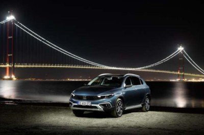 Fiat Egea artık hibrit ve otomatik