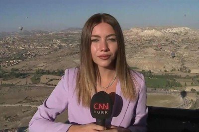 Kapadokya'da gökyüzünde görsel şölen