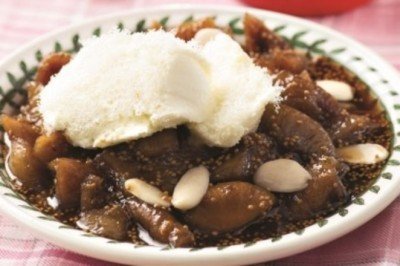 Kaymaklı incir kavurması