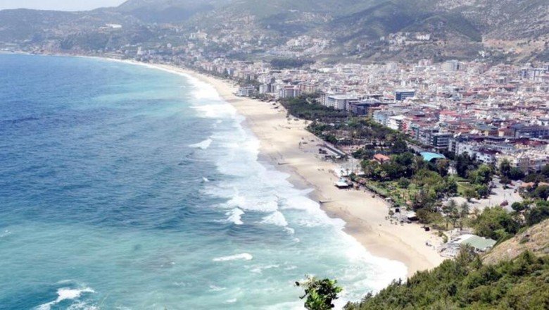 Kleopatra Plajı Nerede? Kleopatra Plajı Ücretli Mi? Nasıl Gidilir?