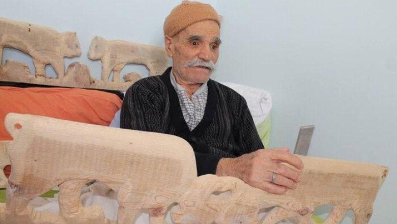 Ağlama hastalığına yakalandı, gözleri kör oldu! 34 yıldır görmüyor