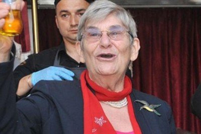 Canan Karatay: Ana sütünün aynısı! İçin, yemeklere katın ya da salatalara koyun...