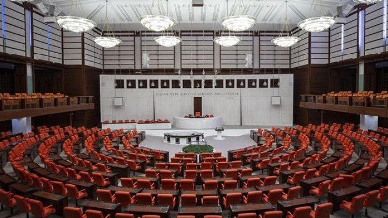 Milletvekillerinin illere göre dağılımını belirleyen YSK Kararı Resmi Gazete'de