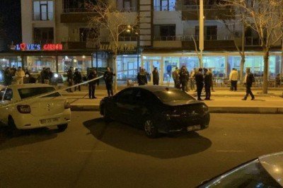 Otomobillerle gelip yaylım ateşi açtılar: 1'i ağır 3 yaralı